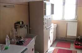 2 camere, 47 mp, parcare, zona strazii Horea!