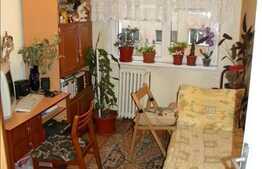 Apartament 3 camere, 65 mp utili, decomandat, boxa la subsol, zona Piata Flora