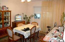 Apartament 3 camere, 65 mp utili, decomandat, boxa la subsol, zona Piata Flora