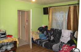 Zona strazii Bucegi, apartament de vanzare, 3 camere semidecomandate 45 mp