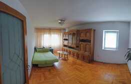 Apartament de 3 camere, decomandat, 80 mp, zona Carpaților