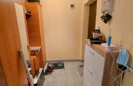 2 camere, decomandat, 50 mp., garaj cu CF, zona Eroilor