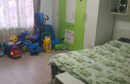 3 camere, la cheie, 64  mp., zona Terra