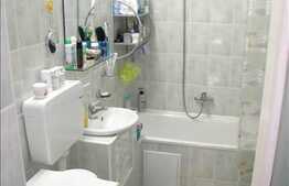 4 camere decomandate de vanzare, 65 mp, zona Nora. Loc de parcare inclus!