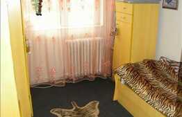 4 camere decomandate de vanzare, 65 mp, zona Nora. Loc de parcare inclus!