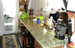 4 camere decomandate de vanzare, 65 mp, zona Nora. Loc de parcare inclus!