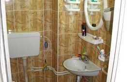 4 camere decomandate de vanzare, 65 mp, zona Nora. Loc de parcare inclus!