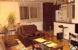 Vanzare 3 camere, 64 mp utili, zona Mircea Zaciu, boxa subsol, 2 locuri parcare