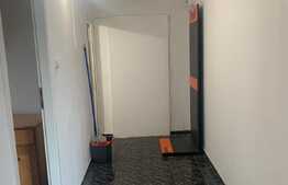 Apartament de 2 camere, 60 mp, balcon, zona Faget
