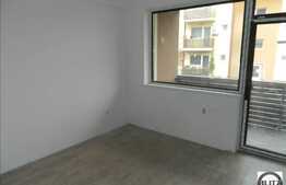 3 camere de vanzare, 66 mp, zona Sub Cetate