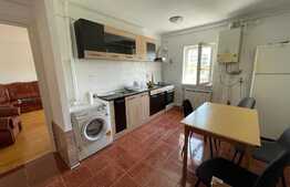 Apartamant de 3 camere, 67 mp, decomandat, 2 balcoane, zona Profi