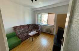 Apartamant de 3 camere, 67 mp, decomandat, 2 balcoane, zona Profi