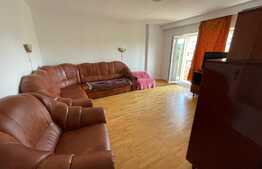 Apartamant de 3 camere, 67 mp, decomandat, 2 balcoane, zona Profi