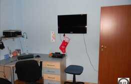 Apartament 3 camere,70 mp utili, zona Profi, loc parcare si boxa inclusa