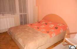 Apartament 3 camere,70 mp utili, zona Profi, loc parcare si boxa inclusa