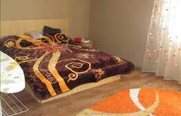 Vanzare apartament 2 camere, 55 mp, decomandat, zona strazii Teleorman