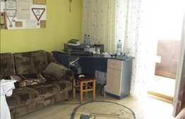 Vanzare apartament 2 camere, 55 mp, decomandat, zona strazii Teleorman