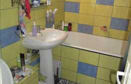 Vanzare apartament 2 camere, 55 mp, decomandat, zona strazii Teleorman