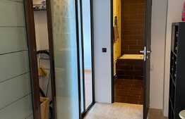 Apartament de 2 camere, 60 mp, nemobilat, Centru Civic