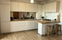 Cauti un apartament modern cu terasa si priveliste?