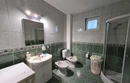 Apartament 3 camere, decomandat, 78 mp, finisat, parcare, zona Platinia 