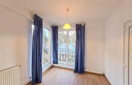 Apartament 3 camere, decomandat, 78 mp, finisat, parcare, zona Platinia 