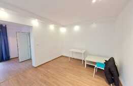 Apartament 3 camere, decomandat, 78 mp, finisat, parcare, zona Platinia 