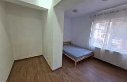 Apartament 3 camere, decomandat, 78 mp, finisat, parcare, zona Platinia 