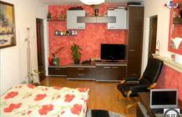 Vanzare 2 camere in zona Primaverii, 42 mp utili plus loc de parcare. Renovat!