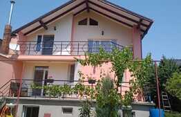 Casa individuala 200 mp utili, cu 600 mp teren, pivnita, garaj!