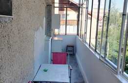 Apartament de 3 camere, 80 mp, decomandat, Racadau, strada Molidului
