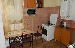 Vanzare apartament 2 camere, 56 mp utili, zona Piata Unirii, acces din strada