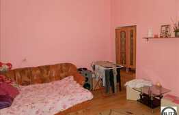 Vanzare apartament 2 camere, 56 mp utili, zona Piata Unirii, acces din strada