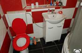 Vanzare apartament 2 camere, 56 mp utili, zona Piata Unirii, acces din strada