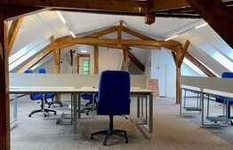 Birou elegant, 200 mp, infrastructura IT, zona centrala, 4 parcari