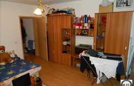 Apartament de vanzare 1 camera, 31 mp utili, zona Teleorman, boxa si parcare