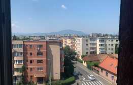 Apartament de 2 camere, zona 13 Decembrie!