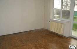 Vanzare apartament 4 camere, decomandate, 112 mp utili, zona Plopilor