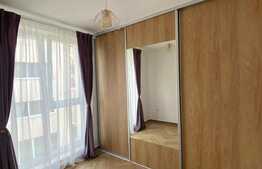 Apartament de 4 camere, 83 mp, etaj intermediar, zona Vivo!