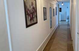 Apartament de 4 camere, 83 mp, etaj intermediar, zona Vivo!