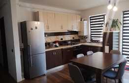 Apartament cu gradina, 4 camere, terasa! Zona Tauti