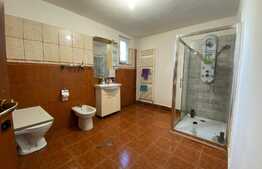 Casa moderna cu o compartimentare foarte buna, 230 mp, in Tarlungeni