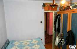 Apartament de vanzare 3 camere, 76 mp utili, zona Aurel Vlaicu, cu parcare