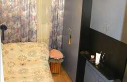 Vanzare apartament 4 camere, 54 mp utili + balcon, zona Retezat, loc parcare