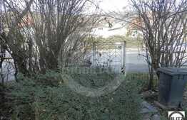 Vanzare apartament cu 108 mp in imobil tip casa, curte comuna 294 mp