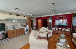 3 camere, 75 mp, 2 balcoane, parcare, zona Florilor