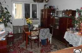 Vanzare 2 camere, decomandat, 53 mp utili, zona Vidraru