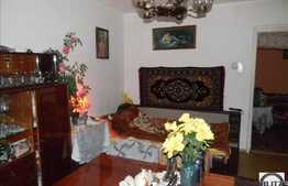 Vanzare 2 camere, decomandat, 53 mp utili, zona Vidraru