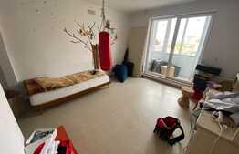 Penthouse de 5 camere, 94 mp, terasa de 60 mp, 2 parcari, zona Eroilor