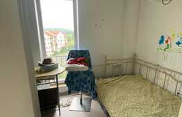 Penthouse de 5 camere, 94 mp, terasa de 60 mp, 2 parcari, zona Eroilor